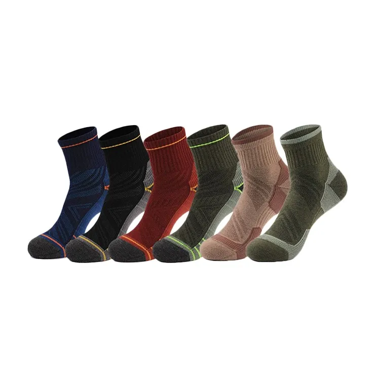 Бели чорапи за бягане